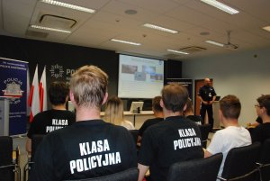 Zajęcia edukacyjne dla klas policyjnych  w Komendzie Wojewódzkiej Policji w Gorzowie Wlkp.
